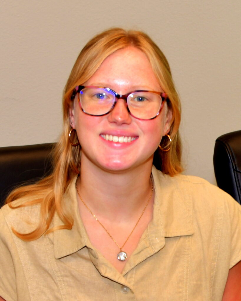 Alayna Smith, Intern
